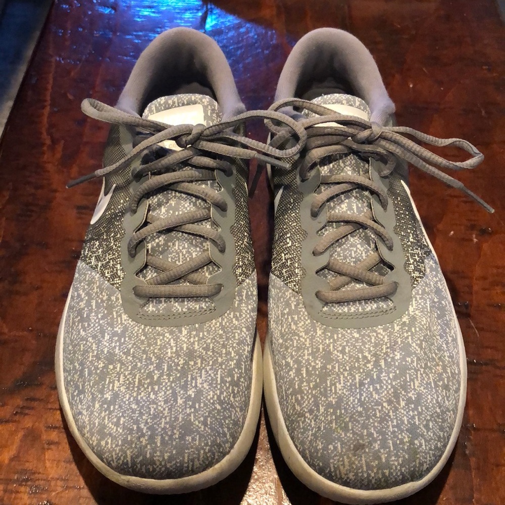 Men’s Nike Size Nine NAME TBD
